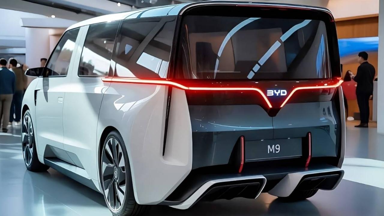 BYD M9 2026: Van de Lujo Espaciosa, Tecnológica y Eficiente para Familias y Empresas